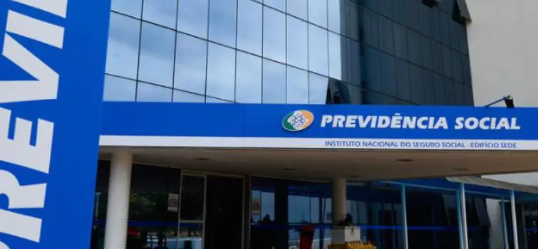 Pagamento da segunda parcela de antecipação do 13º é iniciado
