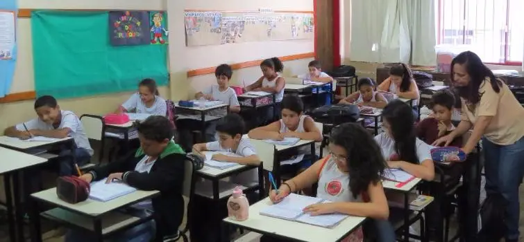 Governo de Minas divulga lote complementar de aprovados no concurso da Educação