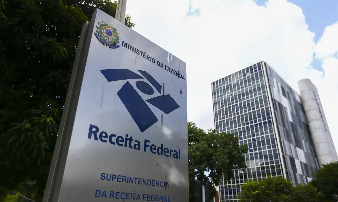 Arrecadação federal em outubro chega a 247,92 bilhões