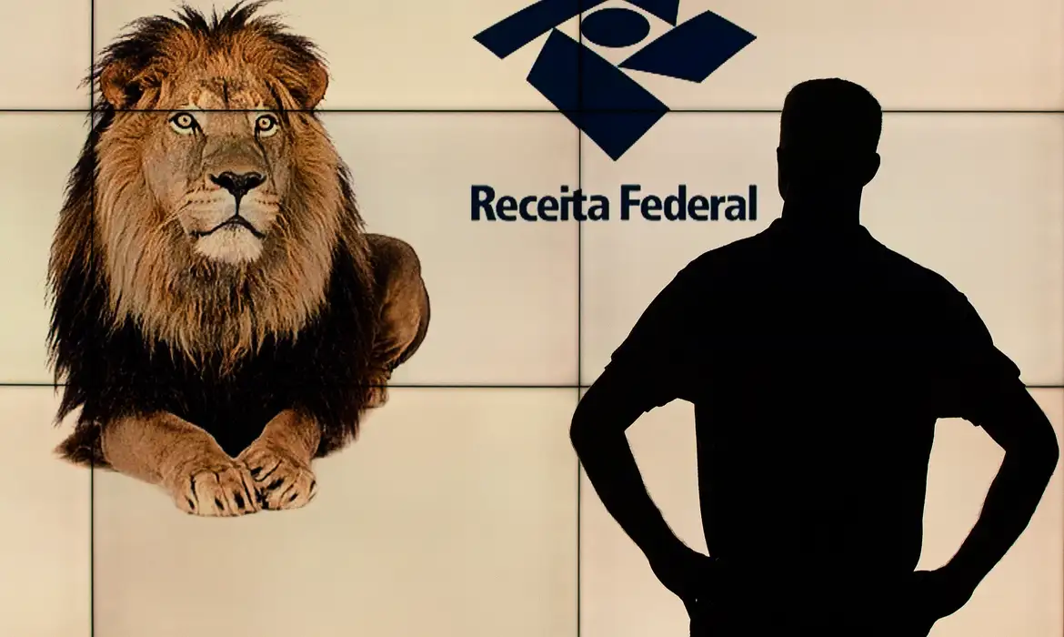 Receita paga nesta segunda-feira, lote da malha fina do Imposto de Renda