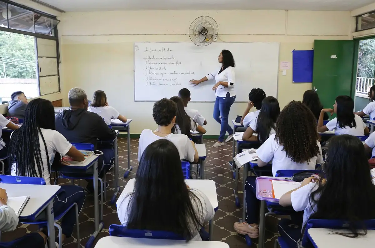 Cadastro Escolar 2025: último dias para realizar matrículas na rede estadual de ensino