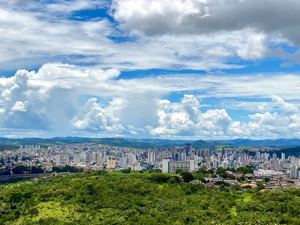 Frente fria chega ao Brasil e deixa Divinópolis mais fria no dia dos pais