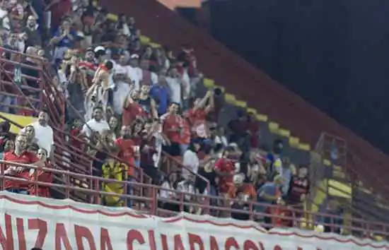 Dois jogos abrem rodada do grupo do Guarani neste sábado