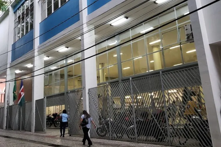 Justiça determina que candidatos devolvam verbas