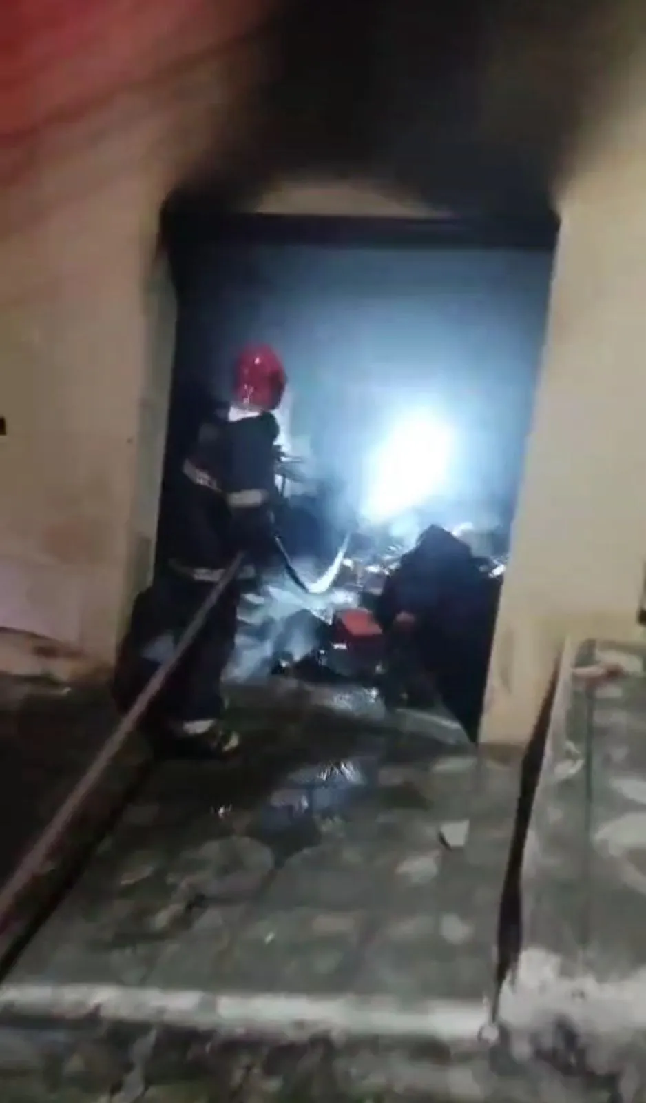 Fábrica de calçados é destruída por incêndio em Nova Serrana