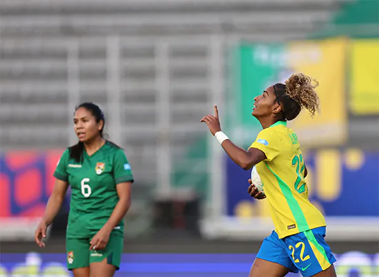 Brasil goleia a Bolívia na Copa América feminina