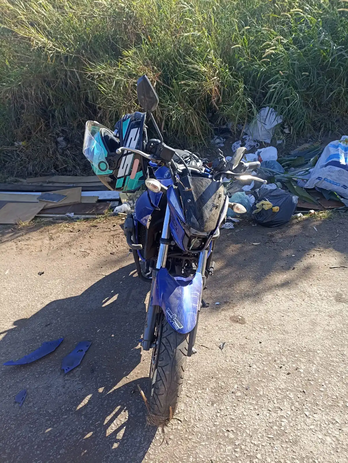 Motociclista colide com veículo na MG-050 em Itaúna