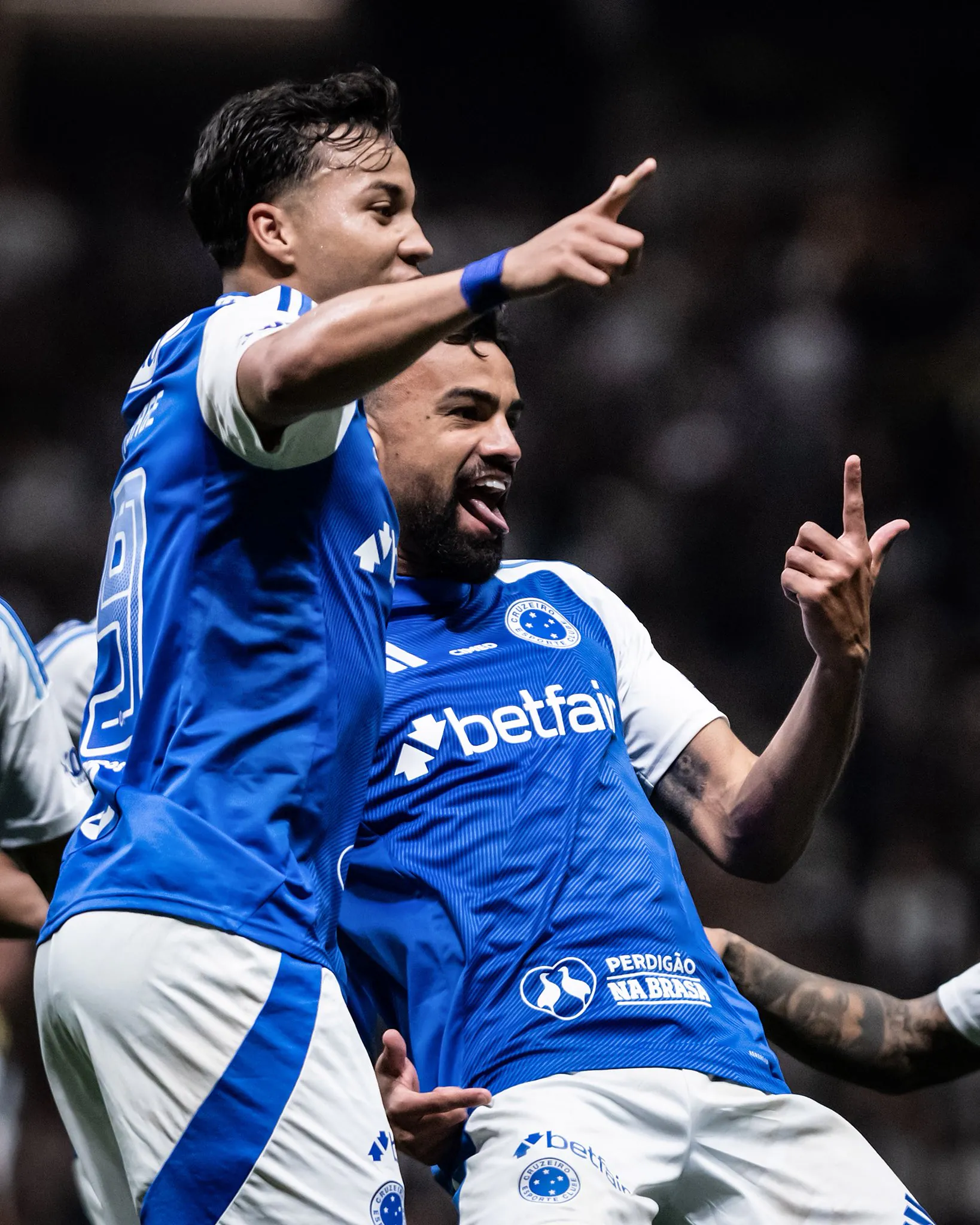 Cruzeiro vence Galo na Arena MRV e abre vantagem na Copa do Brasil