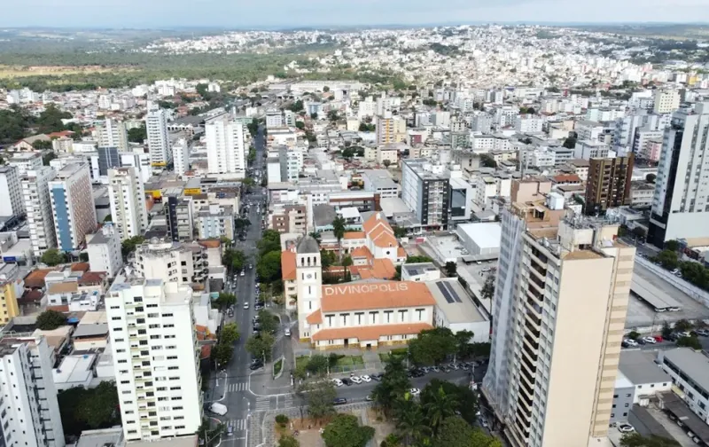 Interrupção no ritmo de contratações preocupa após início do ano positivo