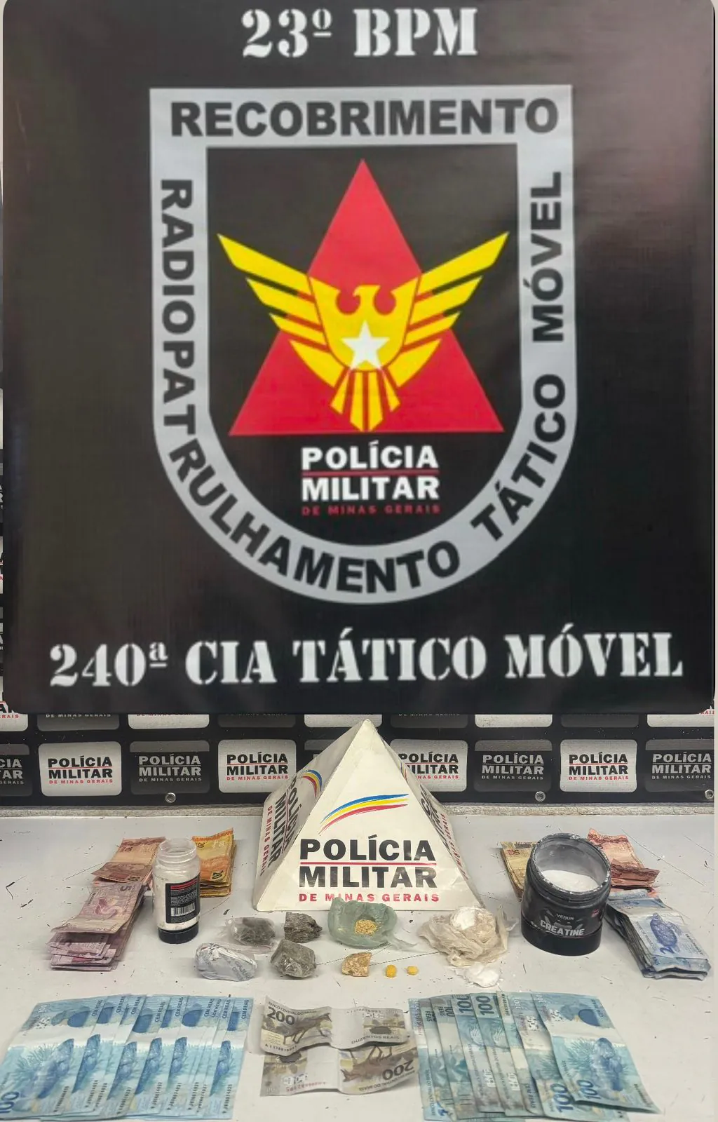 Homem é preso por tráfico de drogas no bairro Morada Nova em Divinópolis