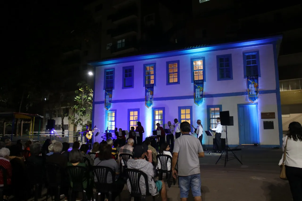 ‘Seresta na Praça’ resgata tradição musical