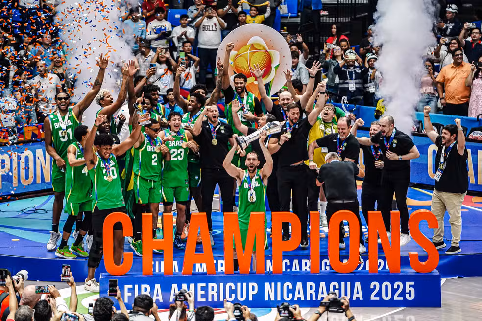 Brasil vence a Argentina e conquista o pentacampeonato da AmeriCup de basquete