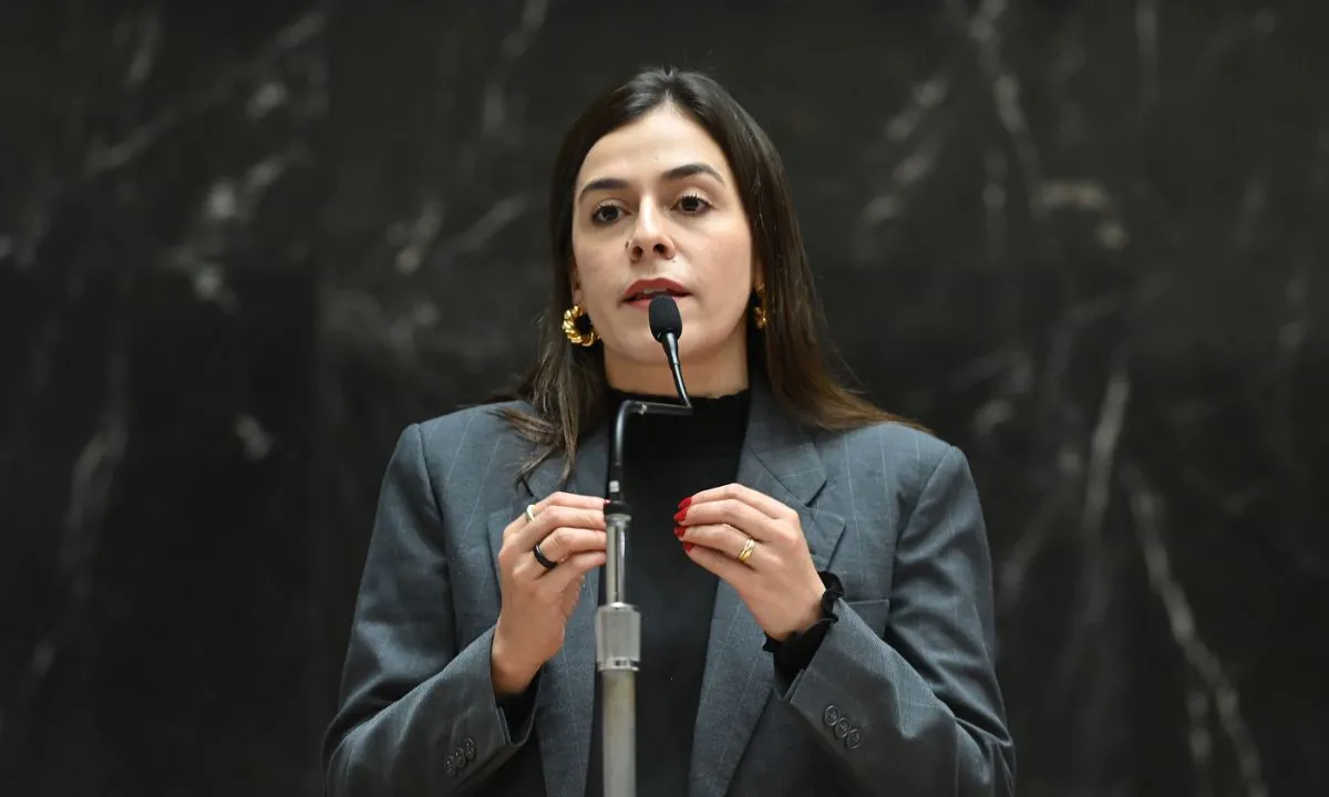 Após cobrança de Lohanna, Prefeitura esclarece aplicação de emendas parlamentares
