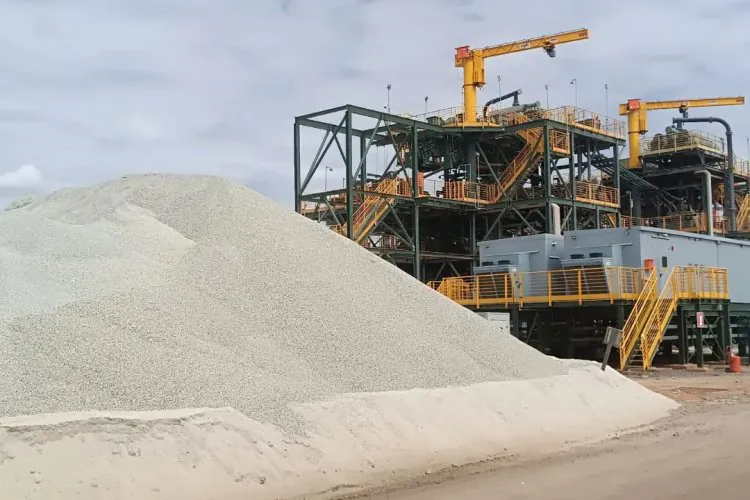 Tecnologia ambiental da Sigma Lithium agrega valor industrial ao subproduto de lítio e consolida sucesso comercial com venda de 150 mil toneladas